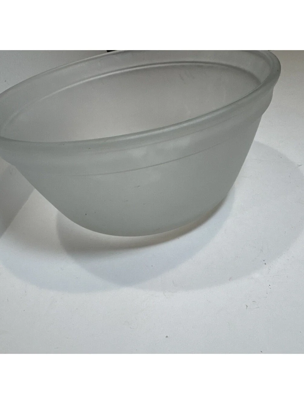 ANCHOR HOCKING Vintage Frosted Clear  Set of 3 Nesting Mixing Bowls Stacking